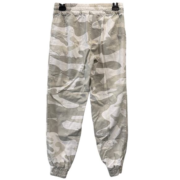 Aritzia TNA Alix Pant in Tan Camo; XXS - Picture 3 of 8